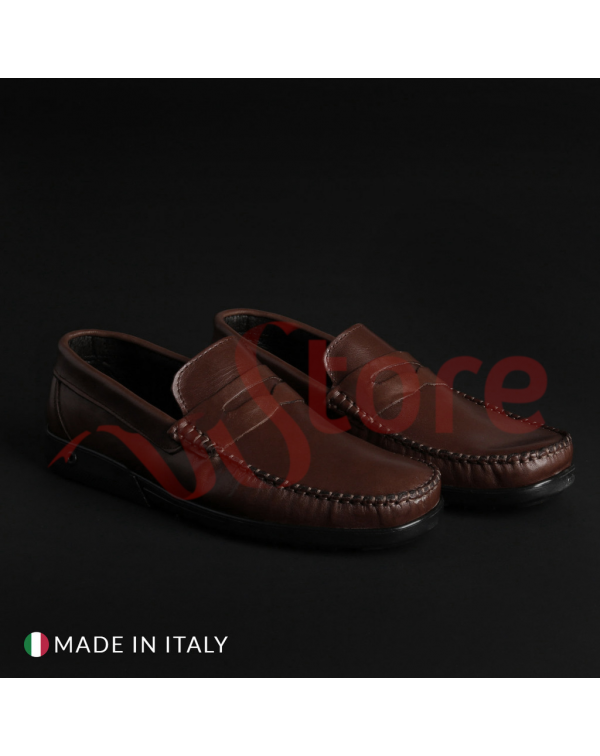 Lace-up shoes