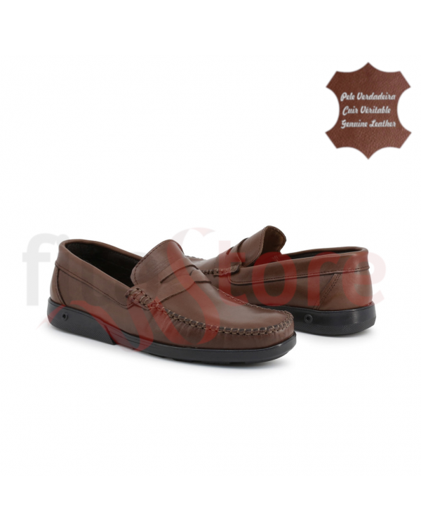 Lace-up shoes