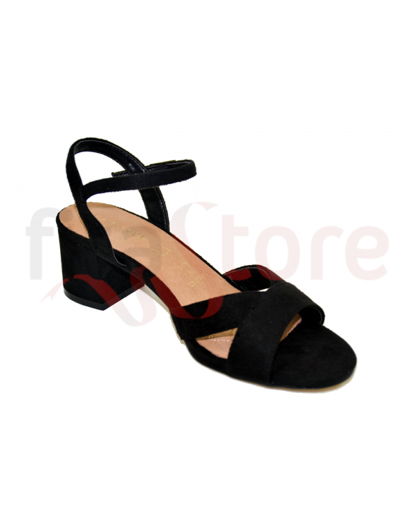 Lapierce sandals
