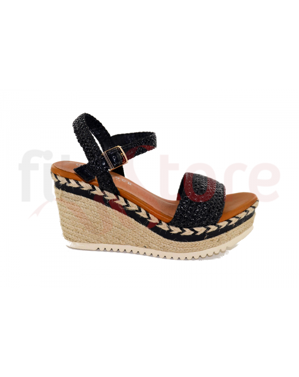 Lapierce sandals