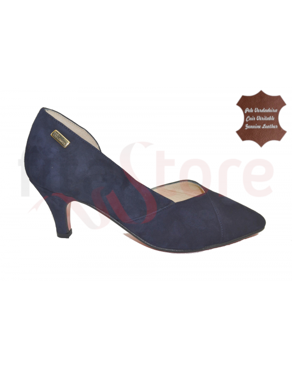 Medium heel shoes