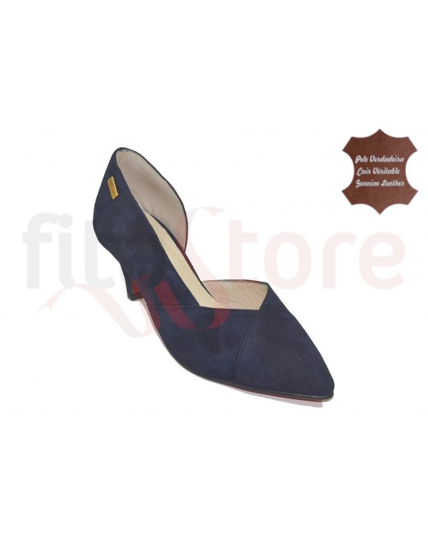 Medium heel shoes