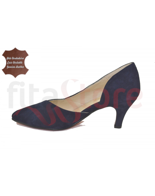 Medium heel shoes