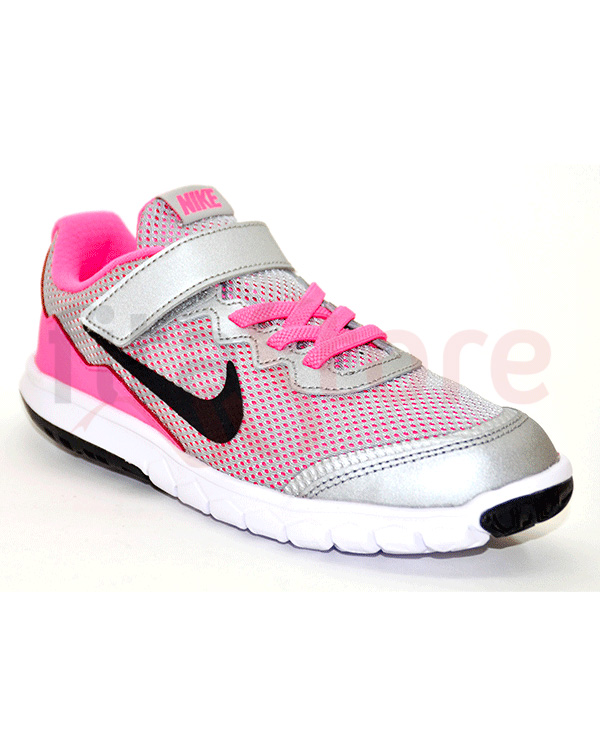 Tennis Shoes Nike